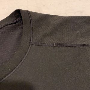 Lululemon Long Sleeve DRI-Fit shirt. Size XL